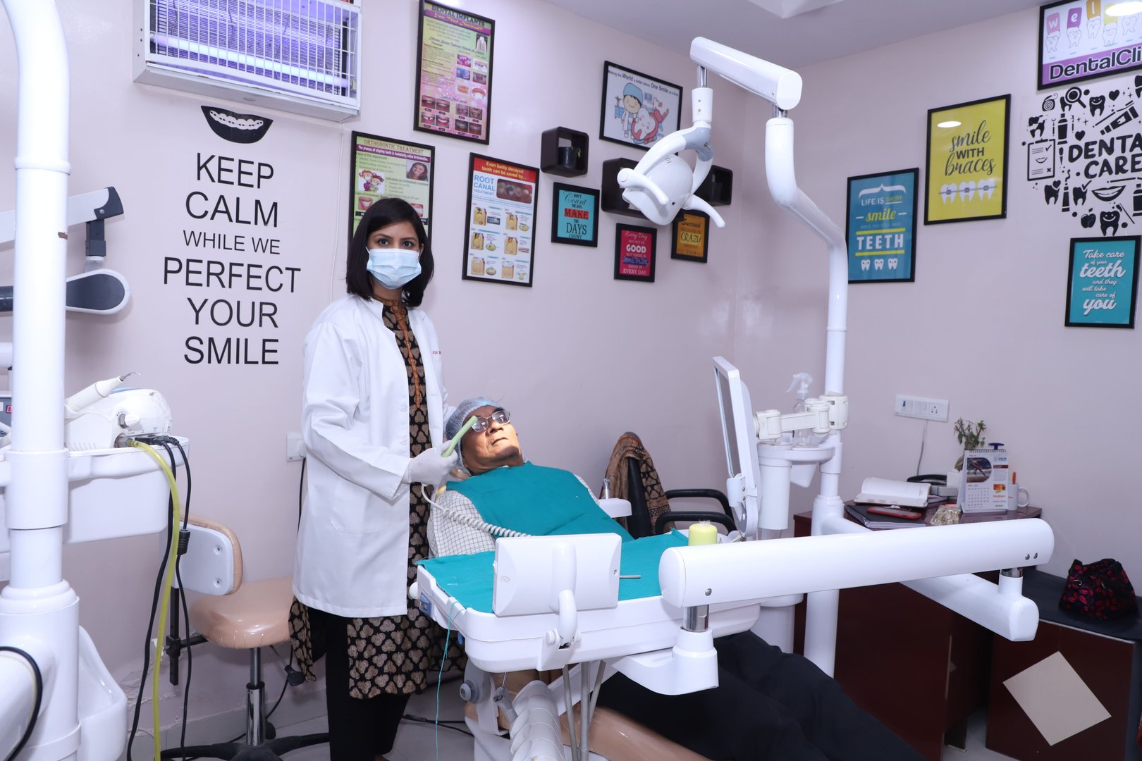 Dr Suchi Doing Dental Treatment in centre for Smiles, Noida Dr Suchi Doing Dental Treatment in centre for Smiles, Noida