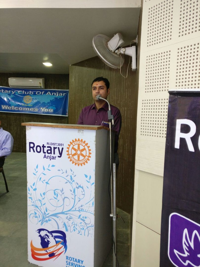 Dr. Dipesh at Rotary Club of Anjar Dr. Dipesh at Rotary Club of Anjar