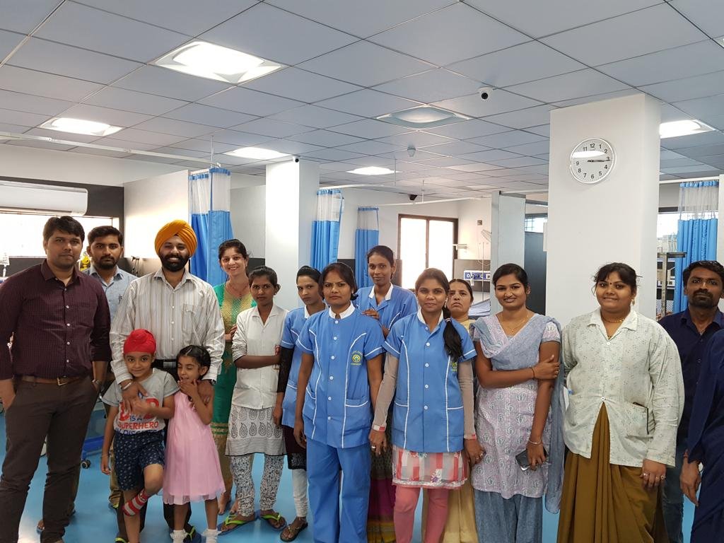 Dr Gurneet & Team Dr Gurneet & Team