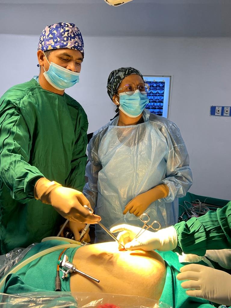 Laparoscopic Cystectomy Laparoscopic Cystectomy