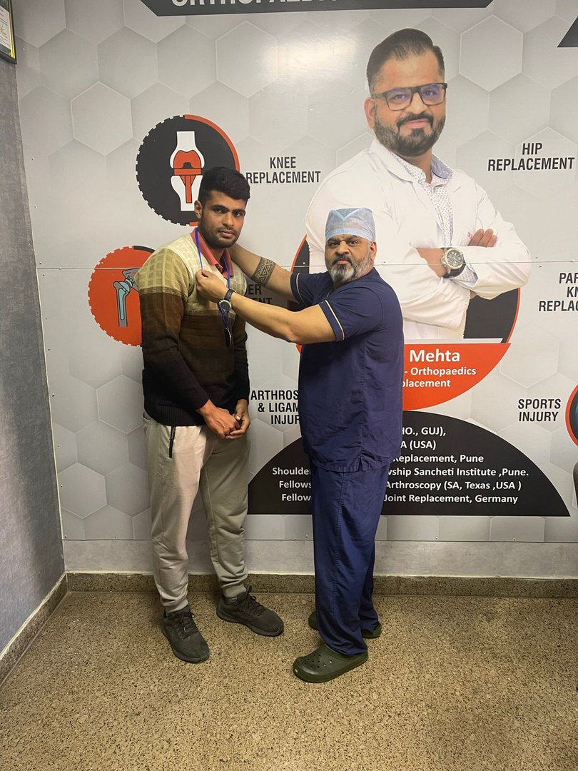 Doctor felicitating Athletes Doctor felicitating Athletes