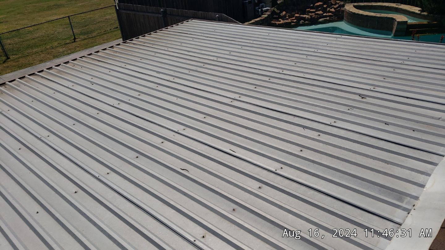 Metal R Panel Roofing - Expert Installation | Heckadon Construction