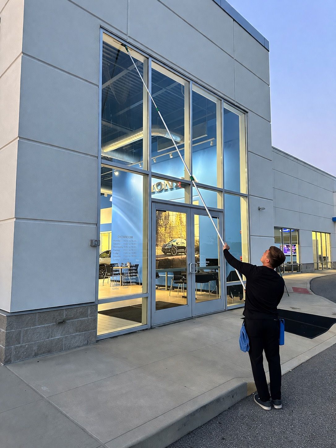 Window Cleaning Service in Central Indiana - Captain Shine