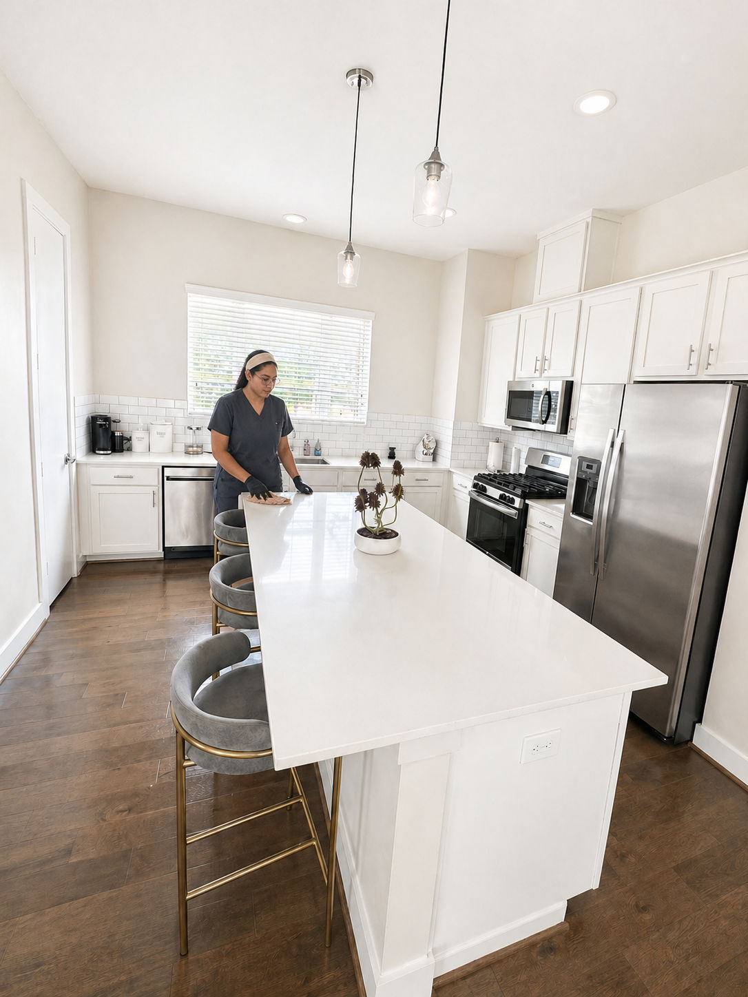 About Berry Swift Cleaning - Expert Service Excellence