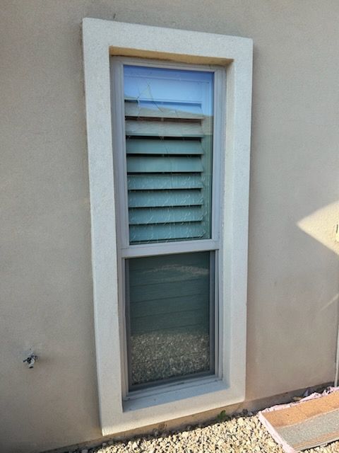 Solar Screen Installation in Sun City Lakes West | Hummingbird Screens, LLC