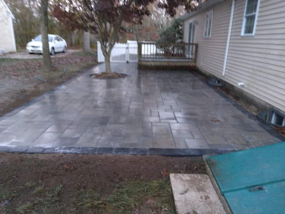 Patio Installation with Paver Design | J & J lawncare and landscapes inc.