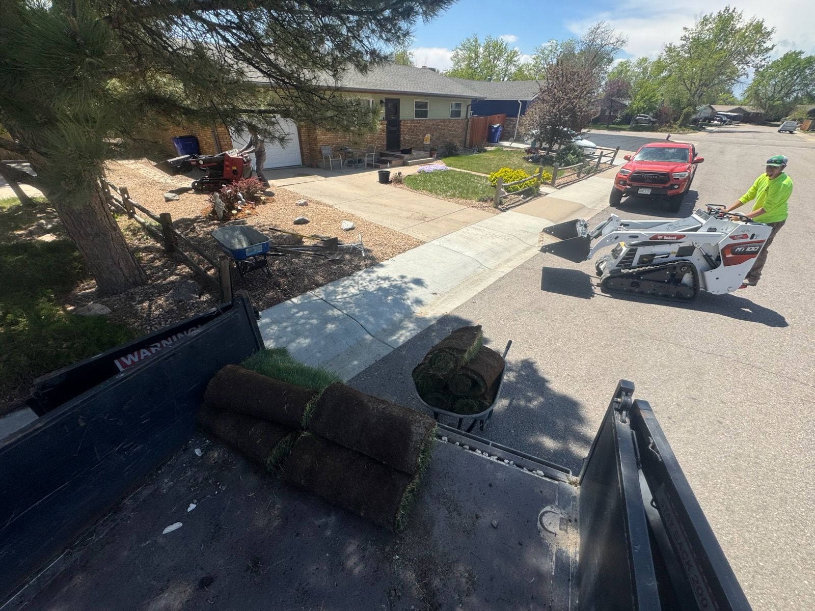Landerville Transforming Landscapes in Local Neighborhoods | Greening Up Landscape