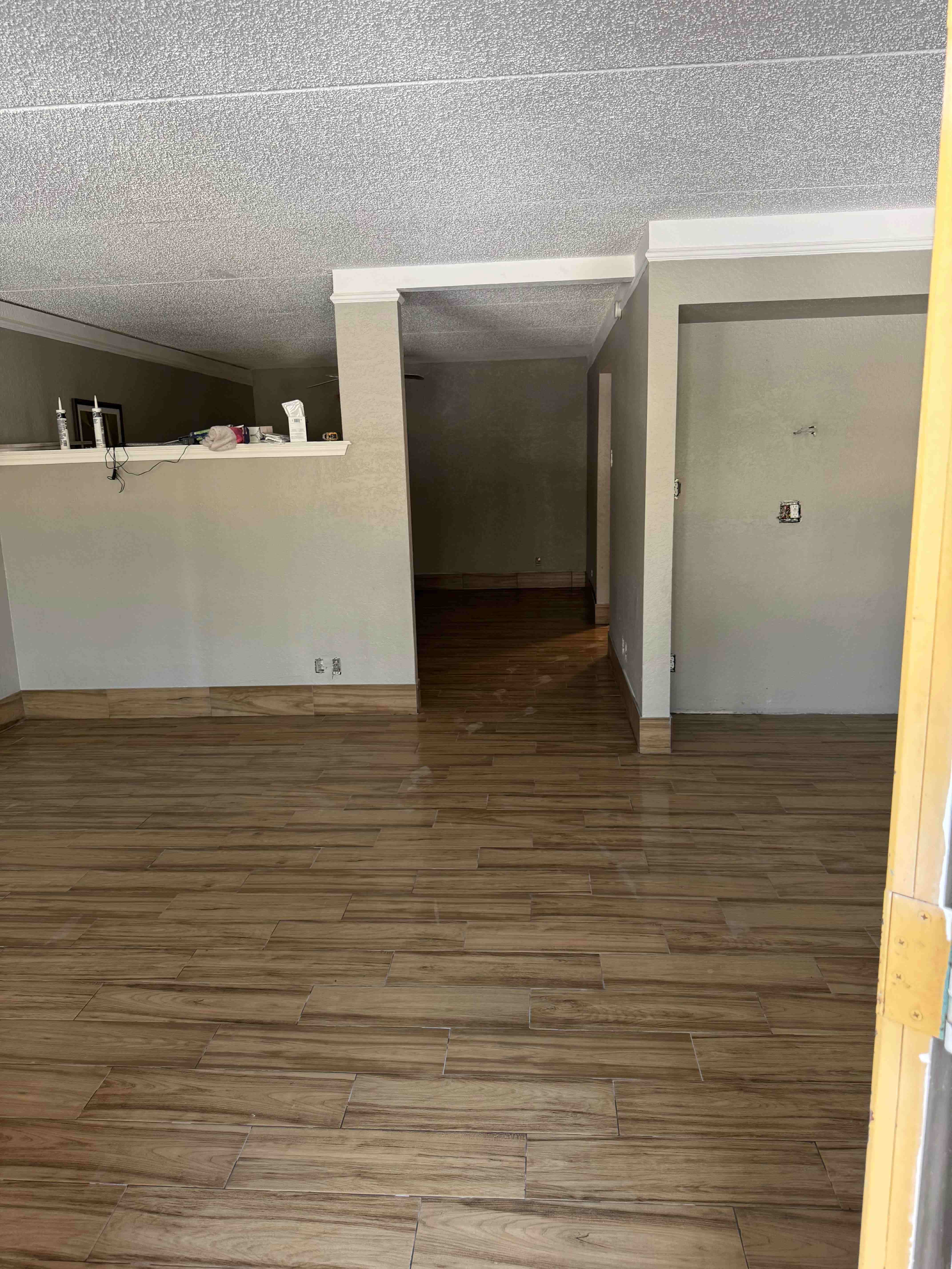 Stunning Hotel Room Makeover In South Texas