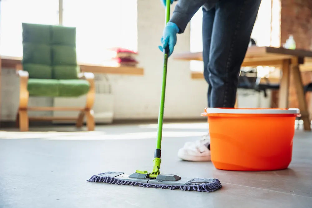 Construction Cleans image
