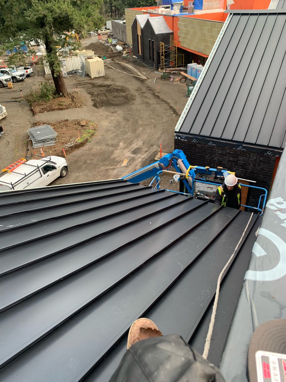 Commercial Metal Roofing Services - Columbia Gorge Sheet Metal