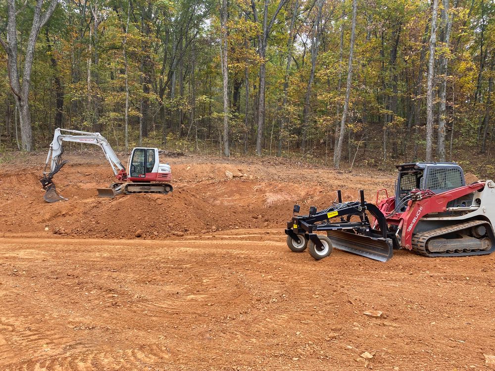 Land Clearing & Excavation in Georgetown, TN | Heart Shake