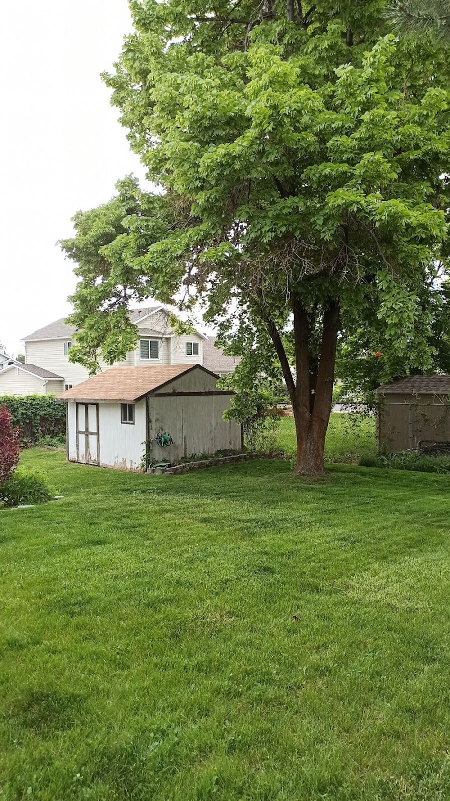 Landscape installation by Lone Pine Landscape in Farmington, Utah