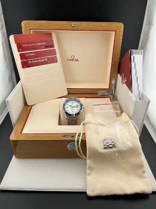 Picture of Omega Seamaster 300M Diver Chronograph with White Wave Dial