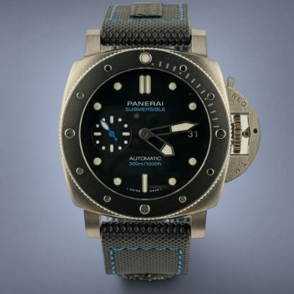Picture of Panerai Submersible PAM 683