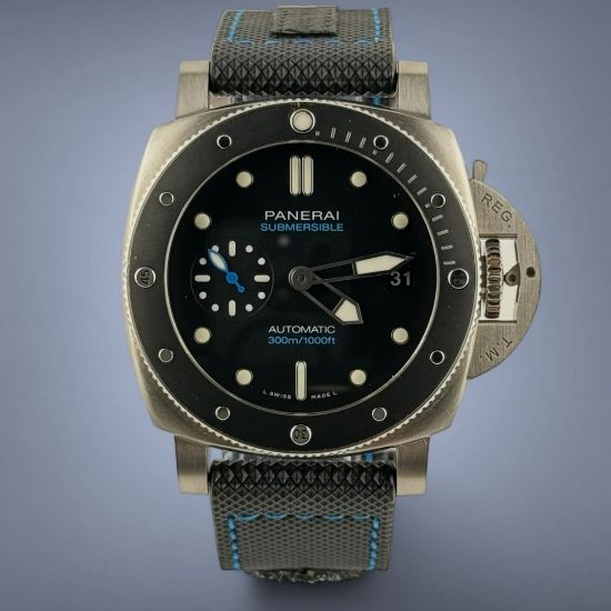 Picture of Panerai Submersible PAM 683