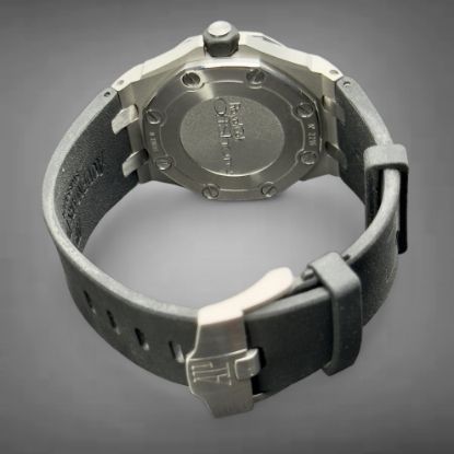 Picture of Audemars Piguet Royal Oak Offshore 15703ST