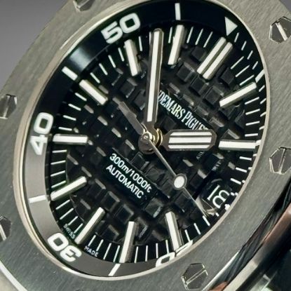 Picture of Audemars Piguet Royal Oak Offshore 15703ST