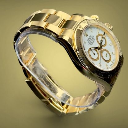 Picture of 18k Gold Rolex Daytona with White Dial 126508