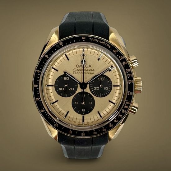 Picture of Omega Speedmaster Moonwatch – Moonshine™ Gold, Black Bezel