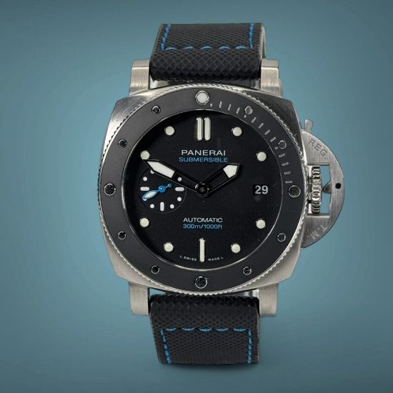 Picture of Panerai Luminor Submersible PAM00683 
