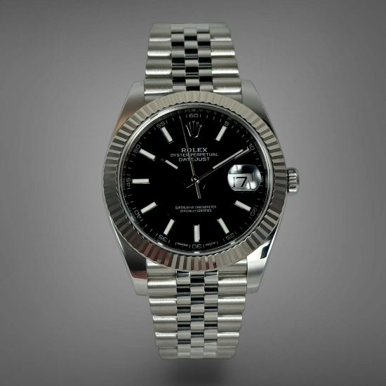 Picture of Rolex Datejust: Black Dial, Fluted Bezel, Jubilee Bracelet