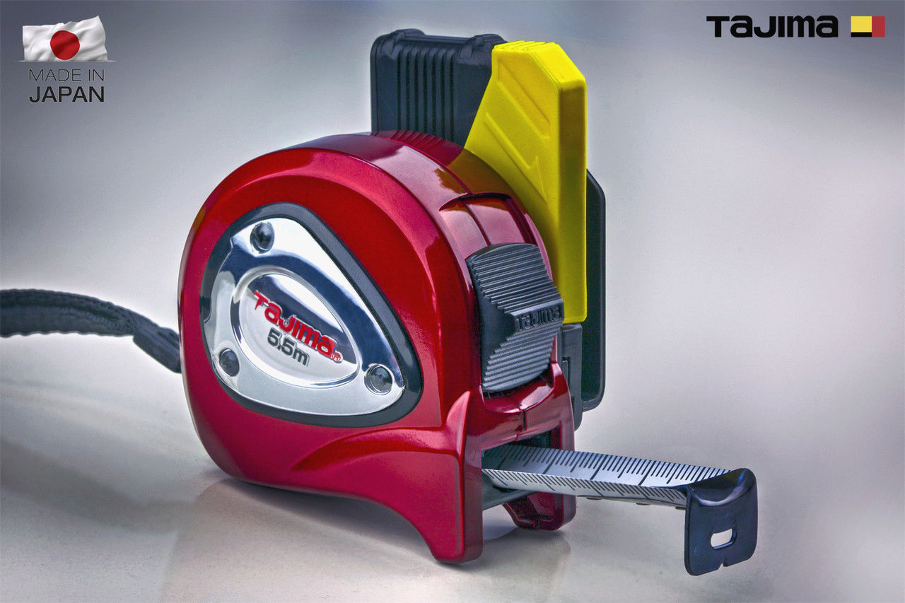 Рулетка TAJIMA LOCK PLUS 5,5 м х 25 мм, водостійка, з тримачем на пояс, Японія