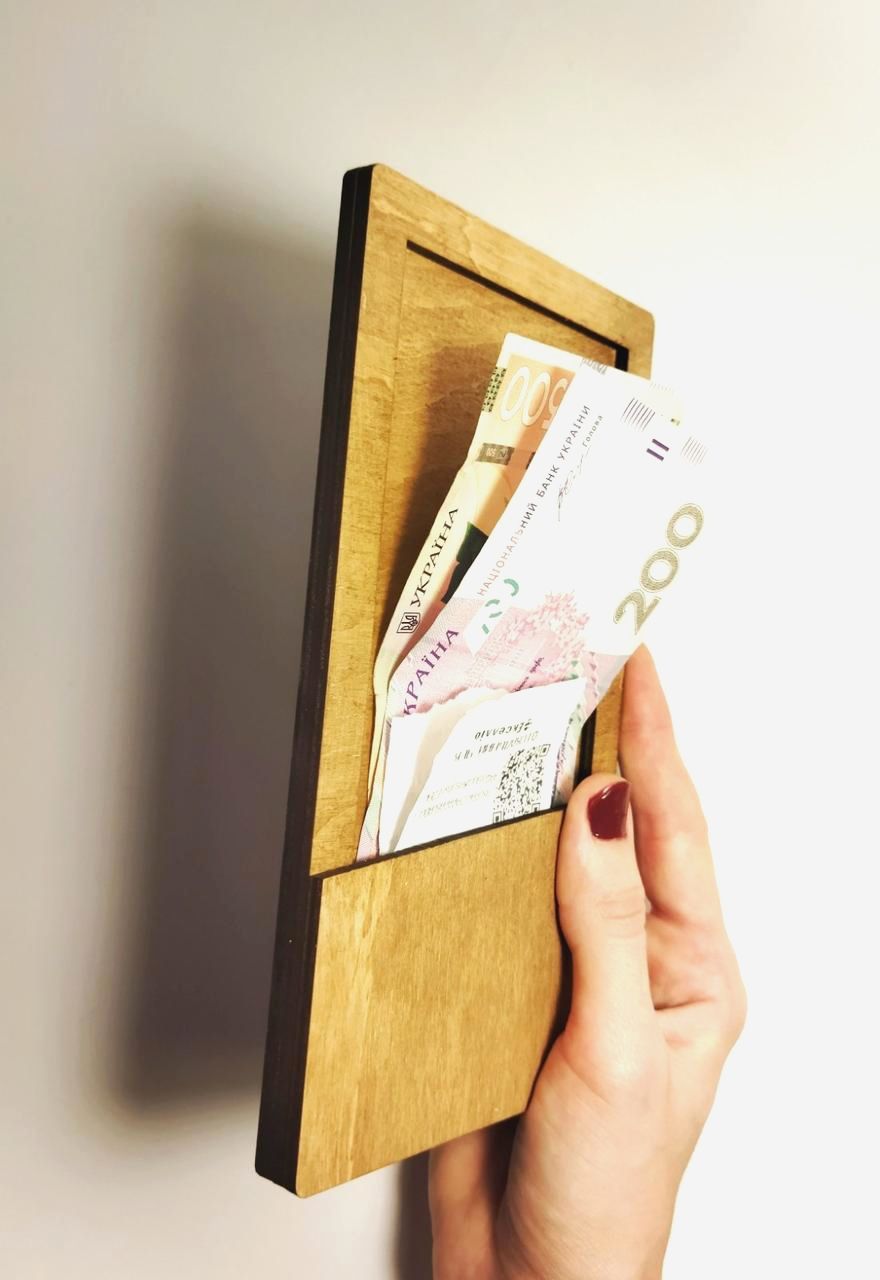 Счетница для денег 20х11 см из фанеры с гравировкой, цвет на выбор: коричневый, черный, натуральный
