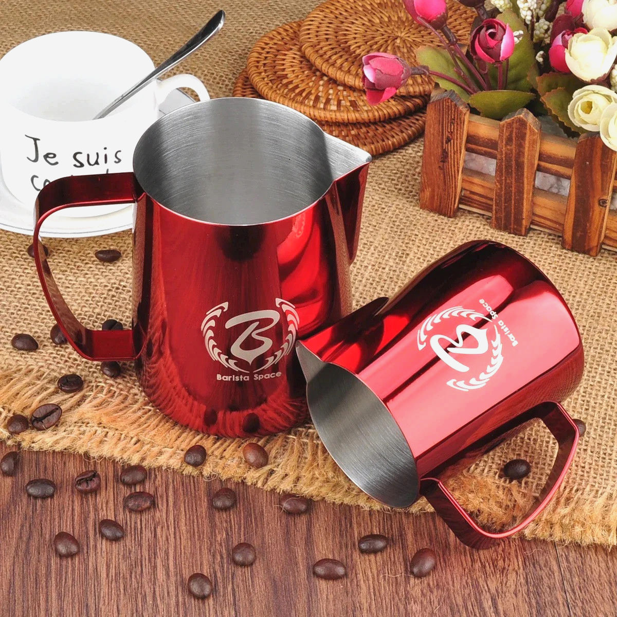 Питчер Barista Space 350 мл для латте-арт, нержавеющая сталь, красный