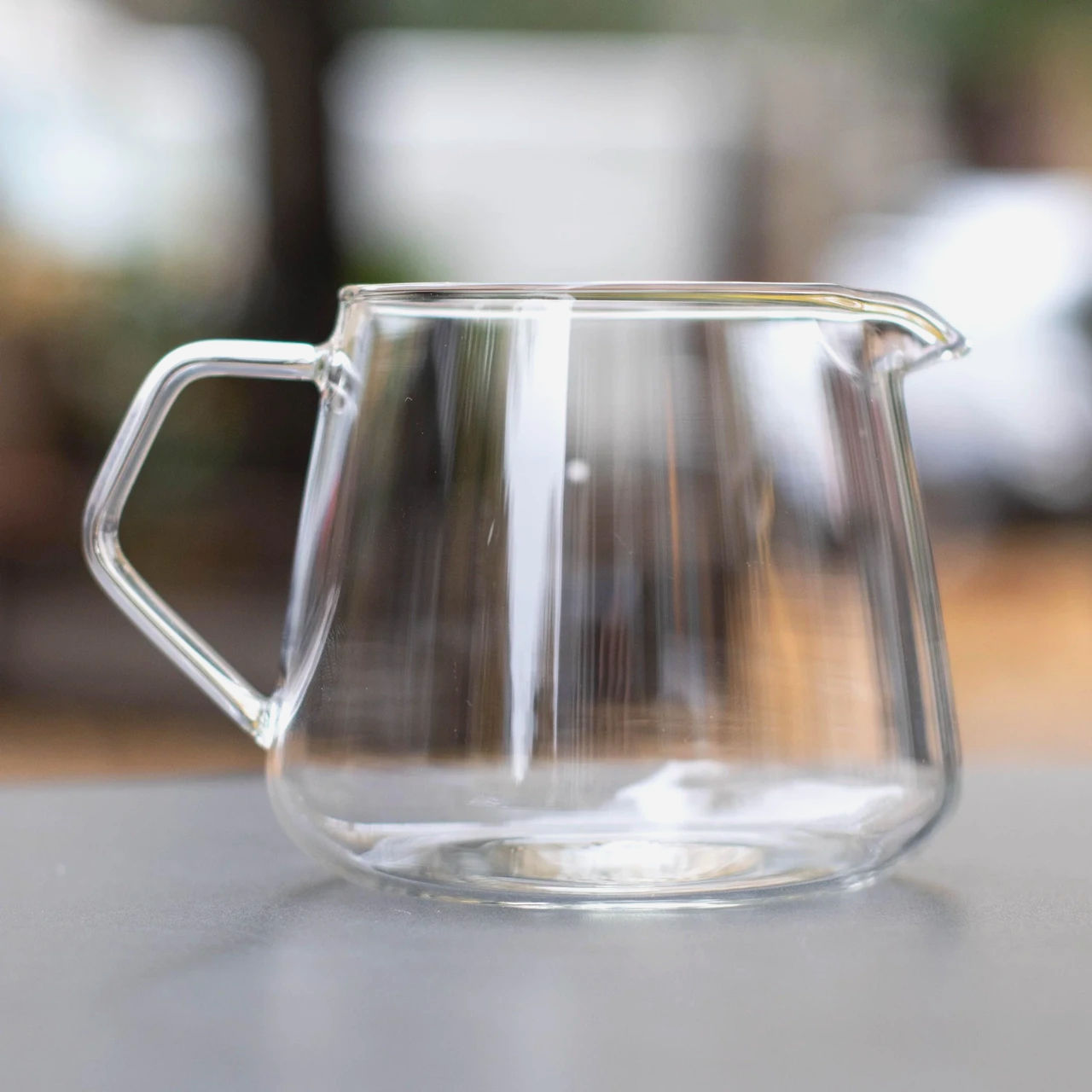 Сервер Kinto 300 мл із боросилікатного скла для кави Slow Coffee Style