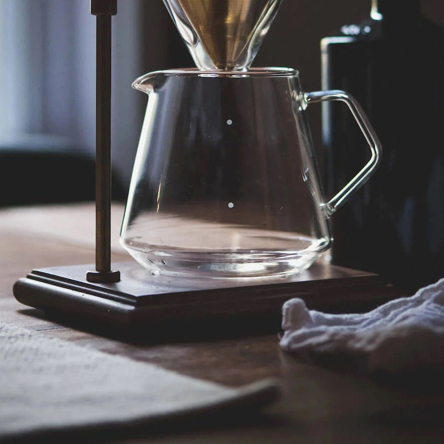 Сервер Kinto 600 мл из боросиликатного стекла для медленного заваривания кофе