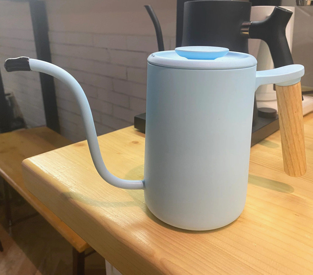 Чайник Timemore Fish Youth 700 мл из нержавеющей стали с гусинным носиком, голубой