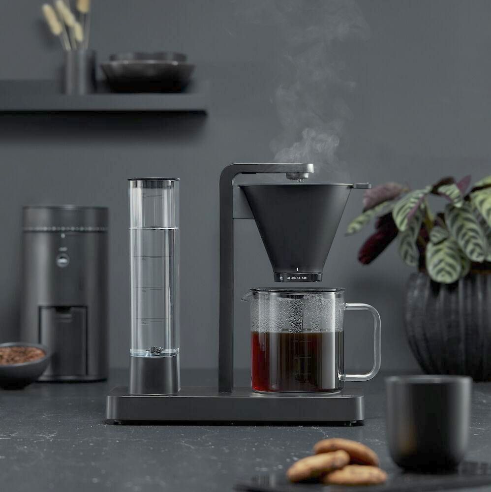 Кофеварка Wilfa Performance Black, з фільтром, потужність 1800 Вт, об'єм 1,25 л, автоматичне вимкнення