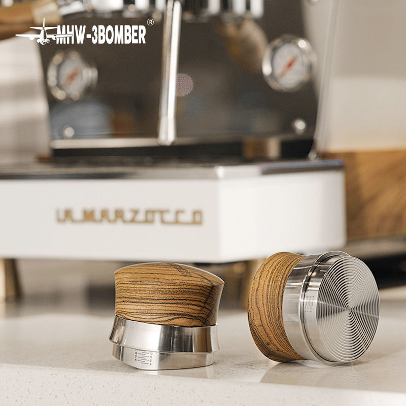 Пуш Темпер MHW-3BOMBER 58 мм рифлёный глубина 3-12 мм черный/дерево для кофе