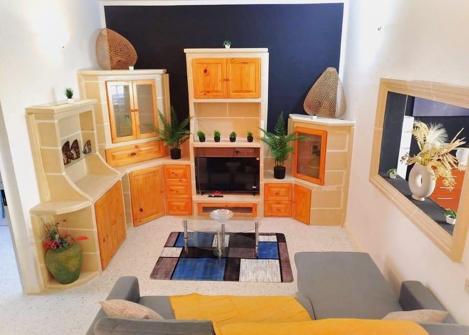 2-Bedroom Apartment for Rent in Mellieha — photo 1 of 9