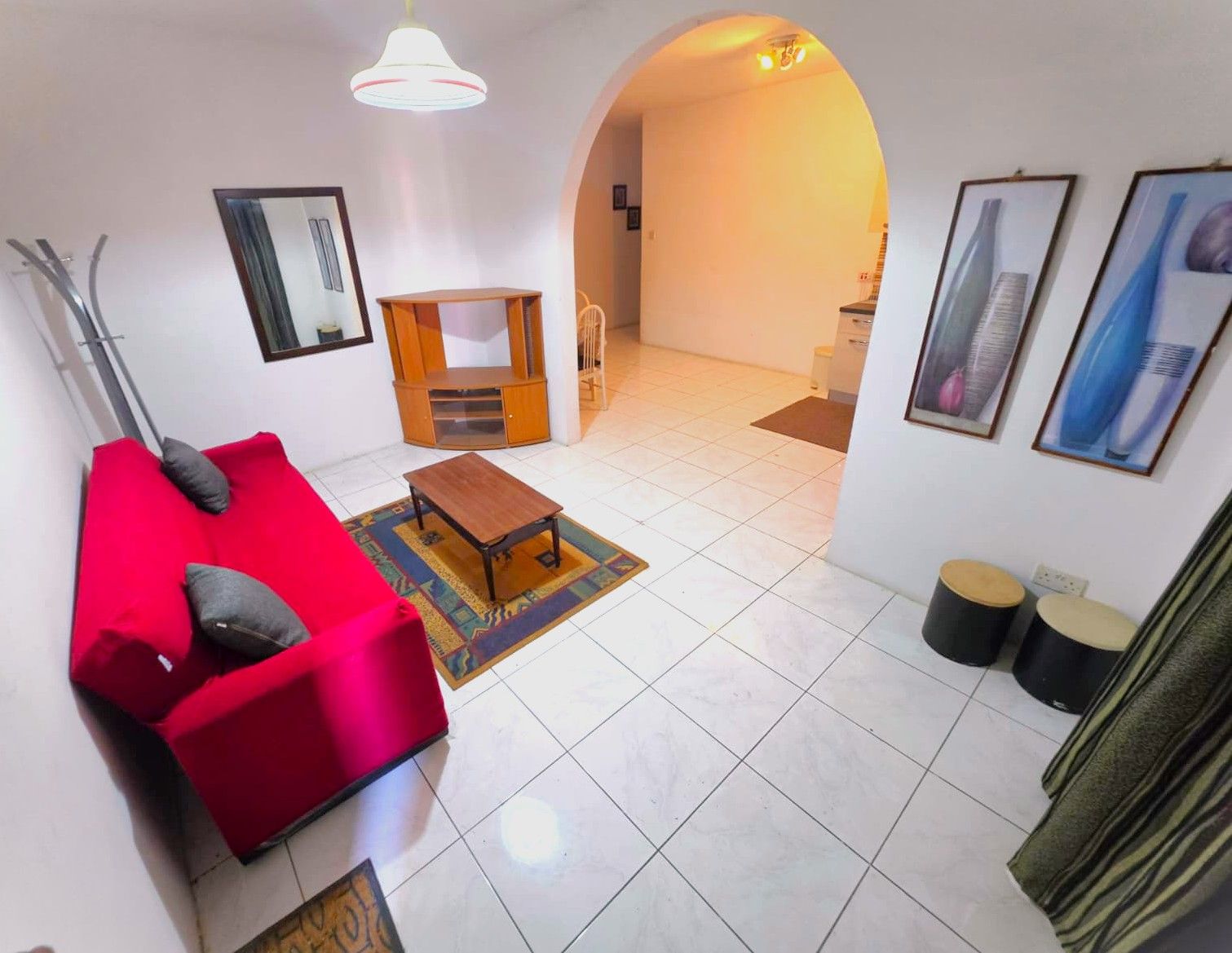 2-Bedroom Apartment for Rent in Zurrieq — photo 1 of 10