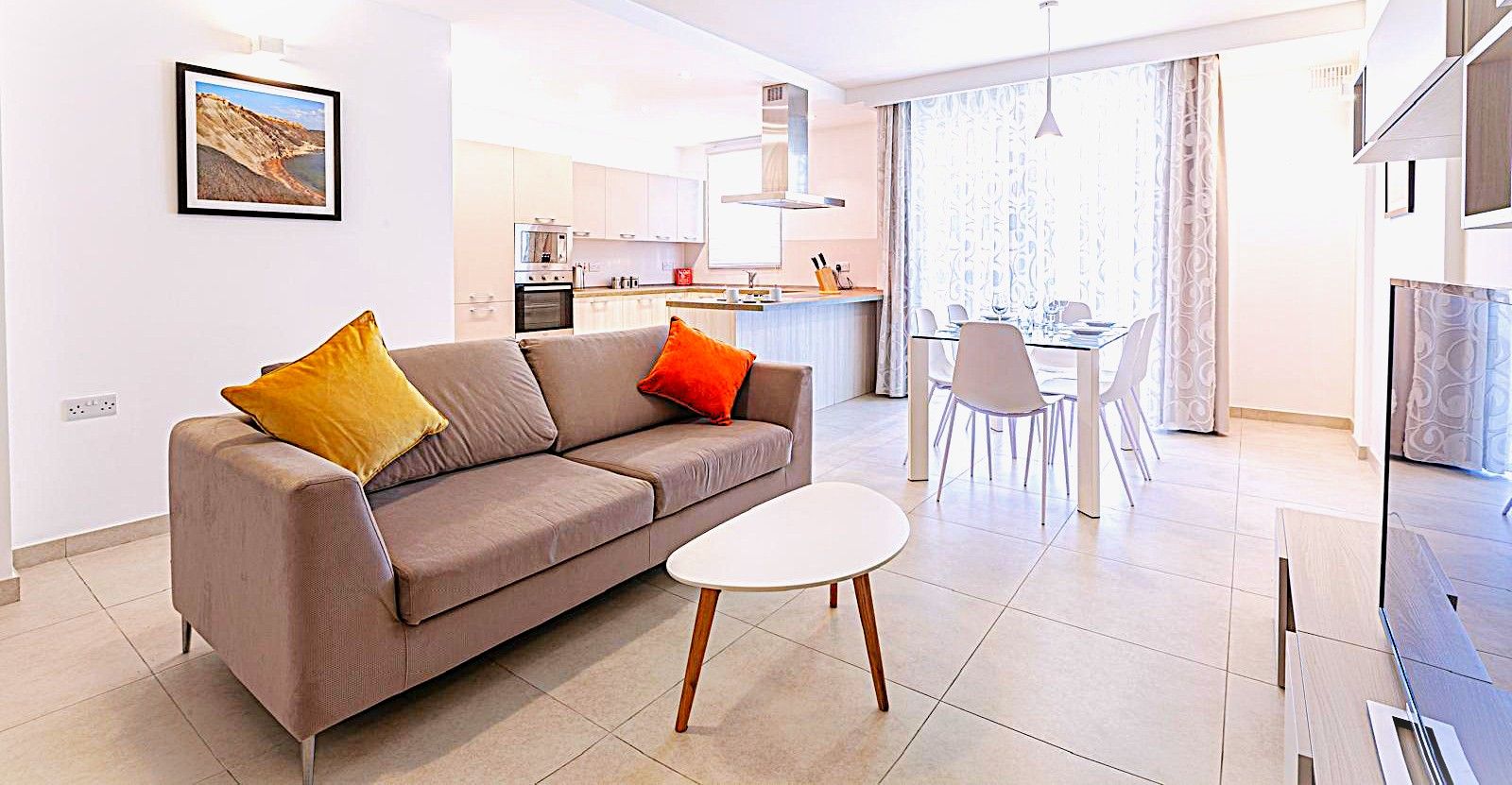 2-Bedroom Apartment for Rent in Mgarr — photo 1 of 11