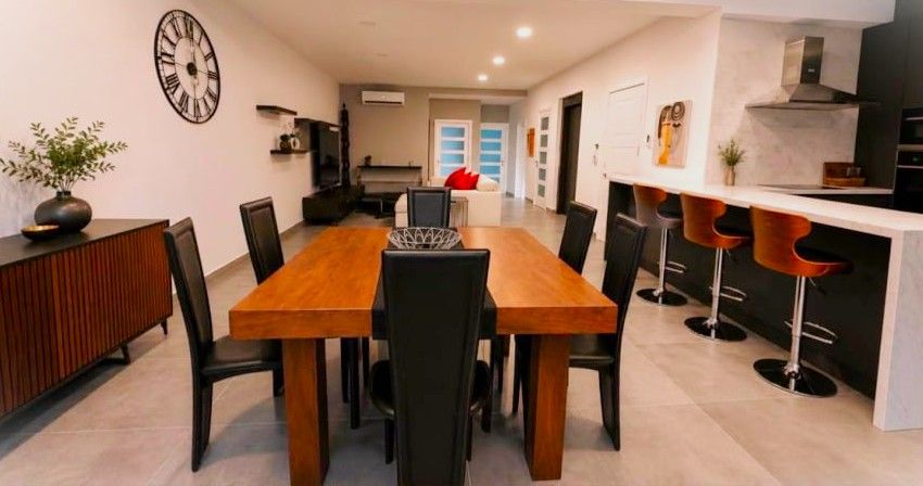 2-Bedroom Apartment for Rent in Bahar ic-Caghaq — photo 1 of 10