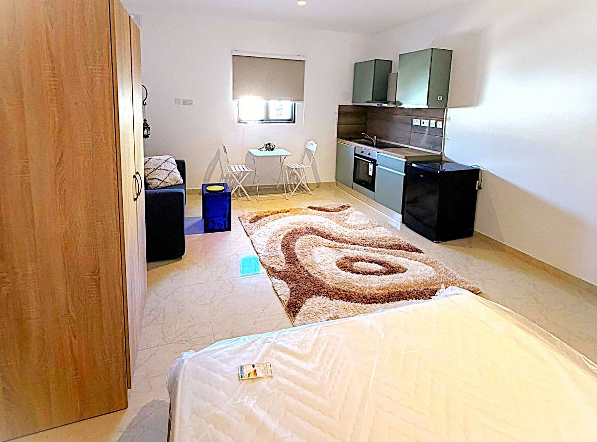 Studio for Rent in Sliema — photo 1 of 4