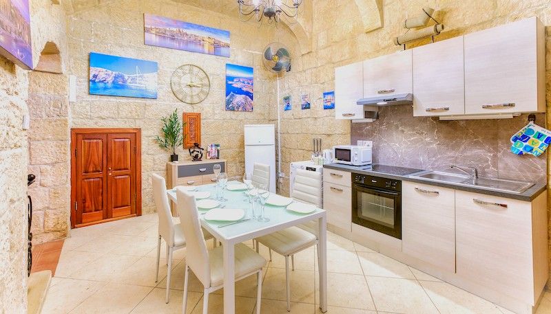 1-Bedroom Townhouse for Rent in Valletta