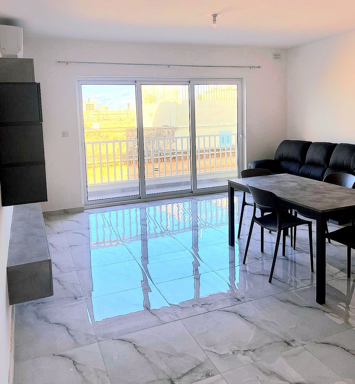 2-Bedroom Apartment for Rent in Rabat — photo 1 of 8