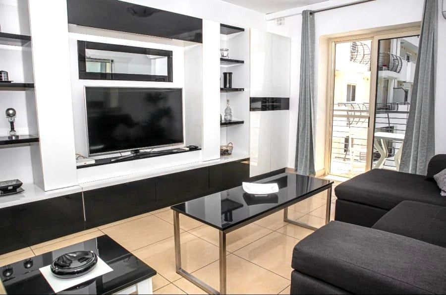 3-Bedroom Apartment for Rent in Gzira — photo 1 of 20