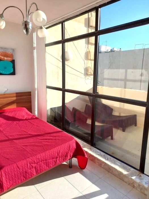 2-Bedroom Penthouse for Rent in Sliema — photo 1 of 6