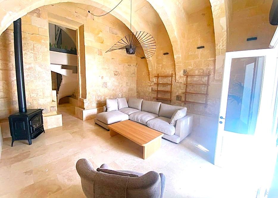 4-Bedroom House of Character for Rent in Siggiewi