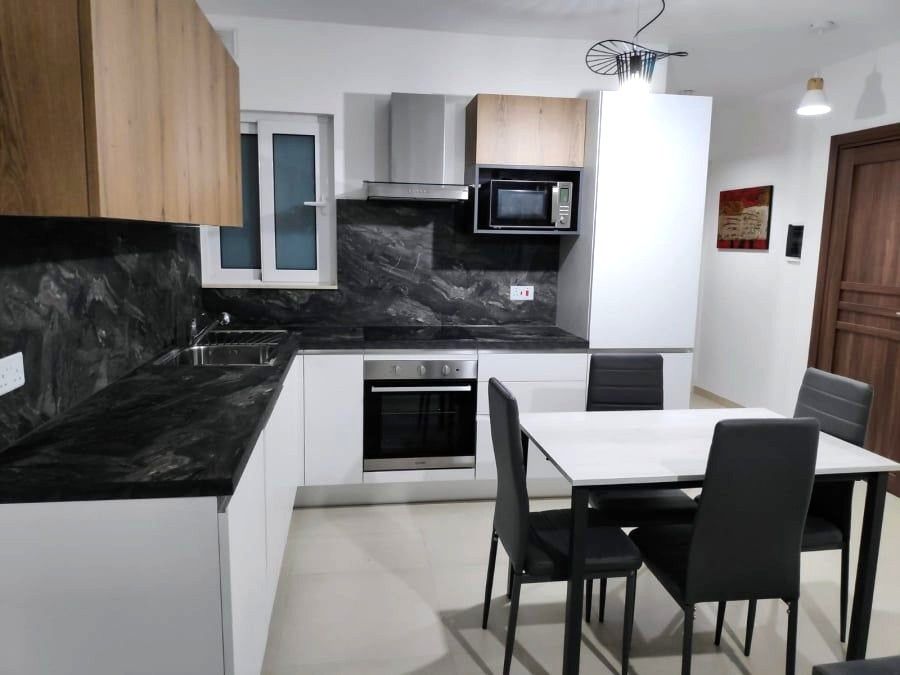 1-Bedroom Penthouse for Rent in Santa Venera — photo 1 of 12