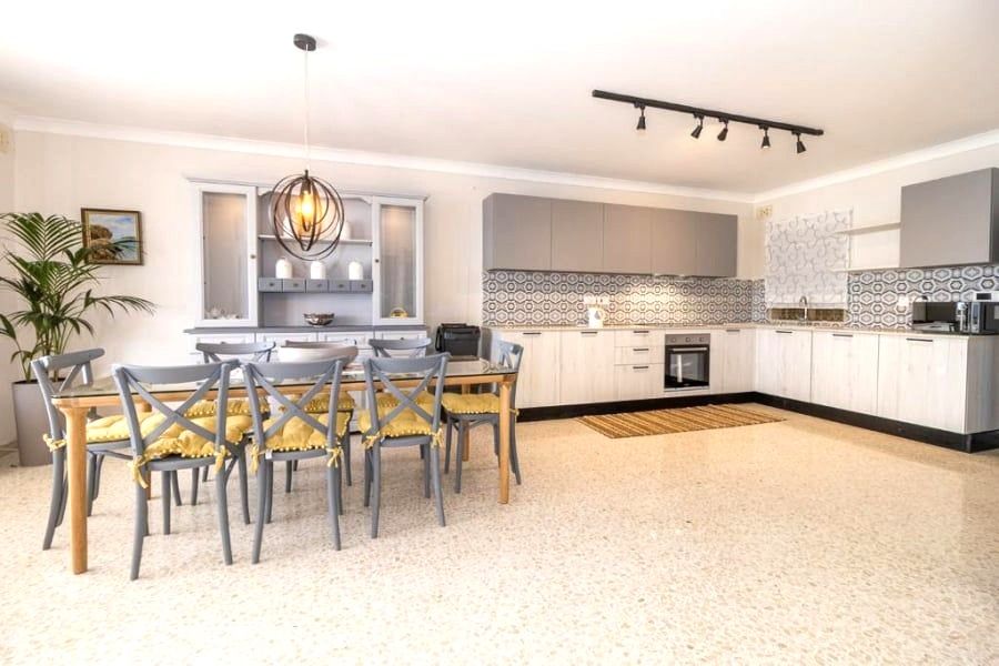 3-Bedroom Apartment for Rent in Qawra — photo 1 of 16
