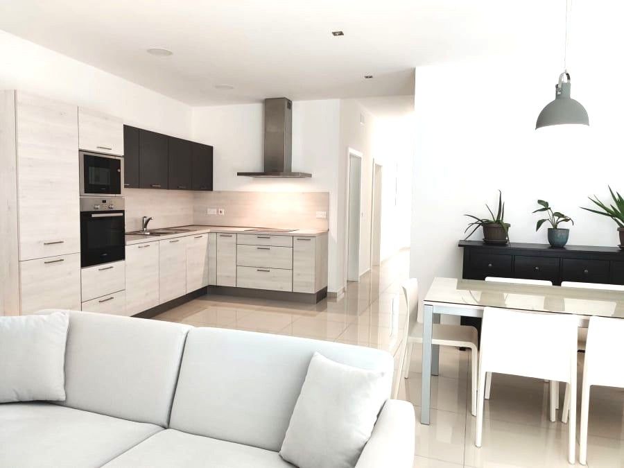 2-Bedroom Duplex for Rent in Zebbug Malta — photo 1 of 13