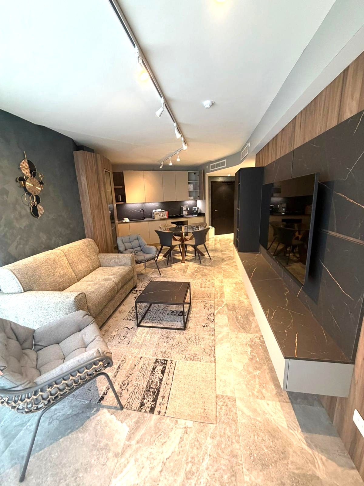 1-Bedroom Apartment for Rent in St Julians — photo 1 of 6