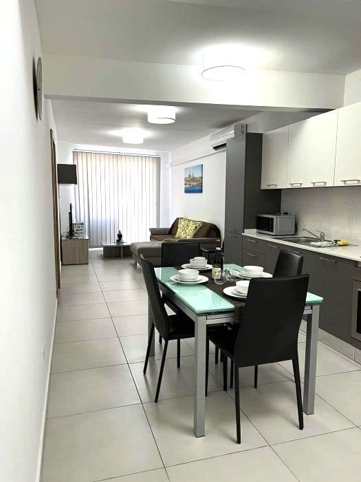 2-Bedroom Apartment for Rent in St Julians — photo 1 of 6