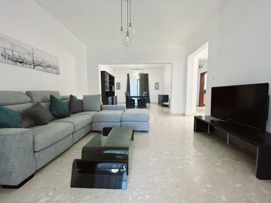 4-Bedroom Villa for Rent in Madliena — photo 1 of 16