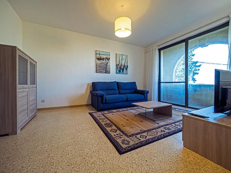 2-Bedroom Maisonette for Rent in Wardija